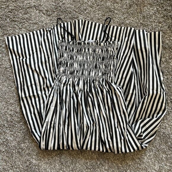 Striped Black and White Maxi Dress - Picture 8 of 10